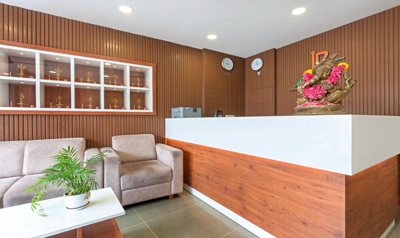 Treebo Jp Residency Hotel Thiruvananthapuram Exterior foto